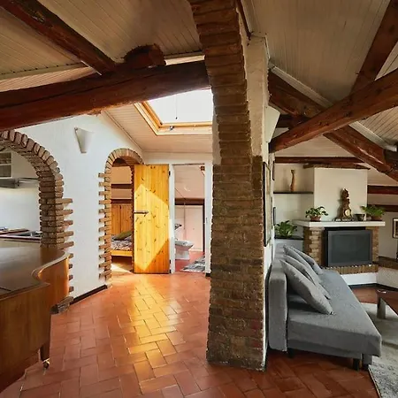 Apartment Enjoy - Borgomagno Attic